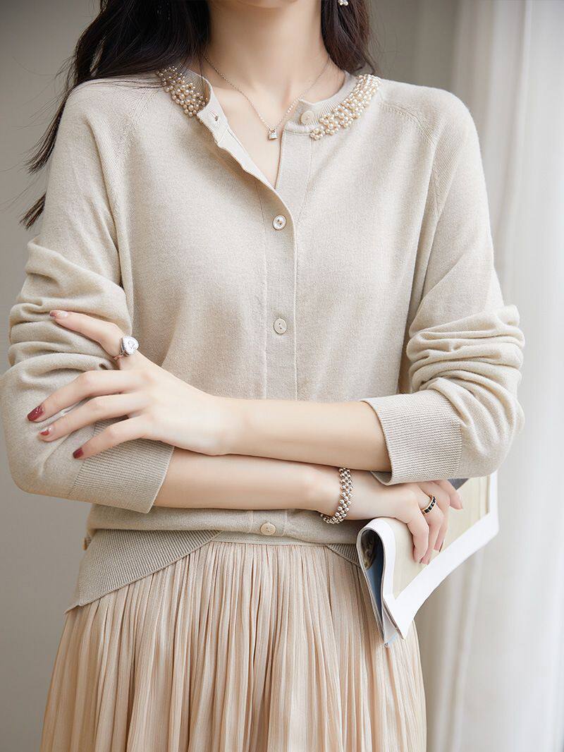 精细美丽诺羊毛针织衫开衫女2023新款时尚长袖毛衣外搭小众空调房