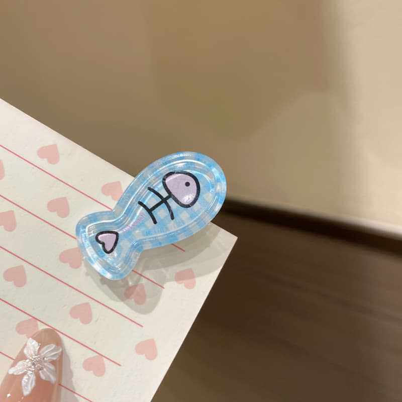 夏季新款冰透多巴胺小鱼发夹甜美高颜值少女风鸭嘴夹发卡发饰批发