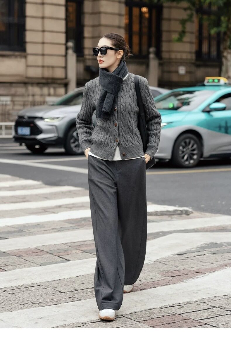 意大利100%美丽诺羊毛开衫宽松慵懒风绞花开衫加厚毛衣羊绒开衫女