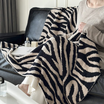 Zebra Pattern Sofa Knitted Blanket Half-side Fleece Lunch Break Fleece Blanket Bed Decorative Bed End Towel Soft Fleece Blanket