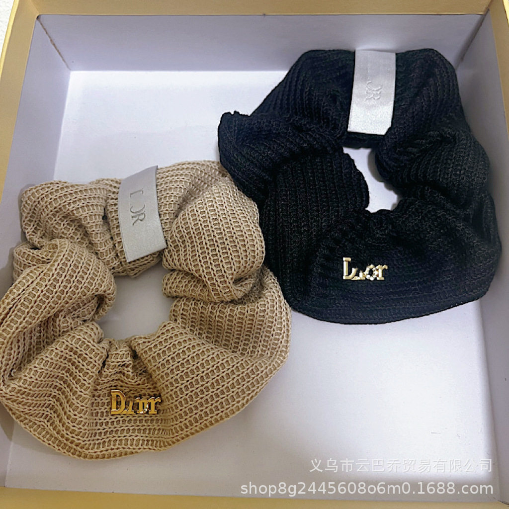 Autumn and Winter Knitted Versatile Scrunchie Hair Tie with a High-End Feel, Bun Hair Rope for Women, Makes the Face Look Smaller, Korean Style Hair Accessory
