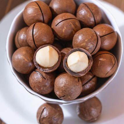 24-year-old new Hawaiian fruit milk flavor original snack food