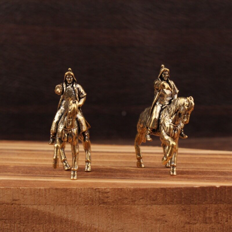 Brass Genghis Khan General Figurine, Brass Small Figurine, Crafts, Vintage Decoration, Small Copper Ornament