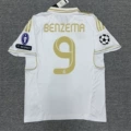 No. 9 benzema top