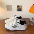 Hw3459 white black