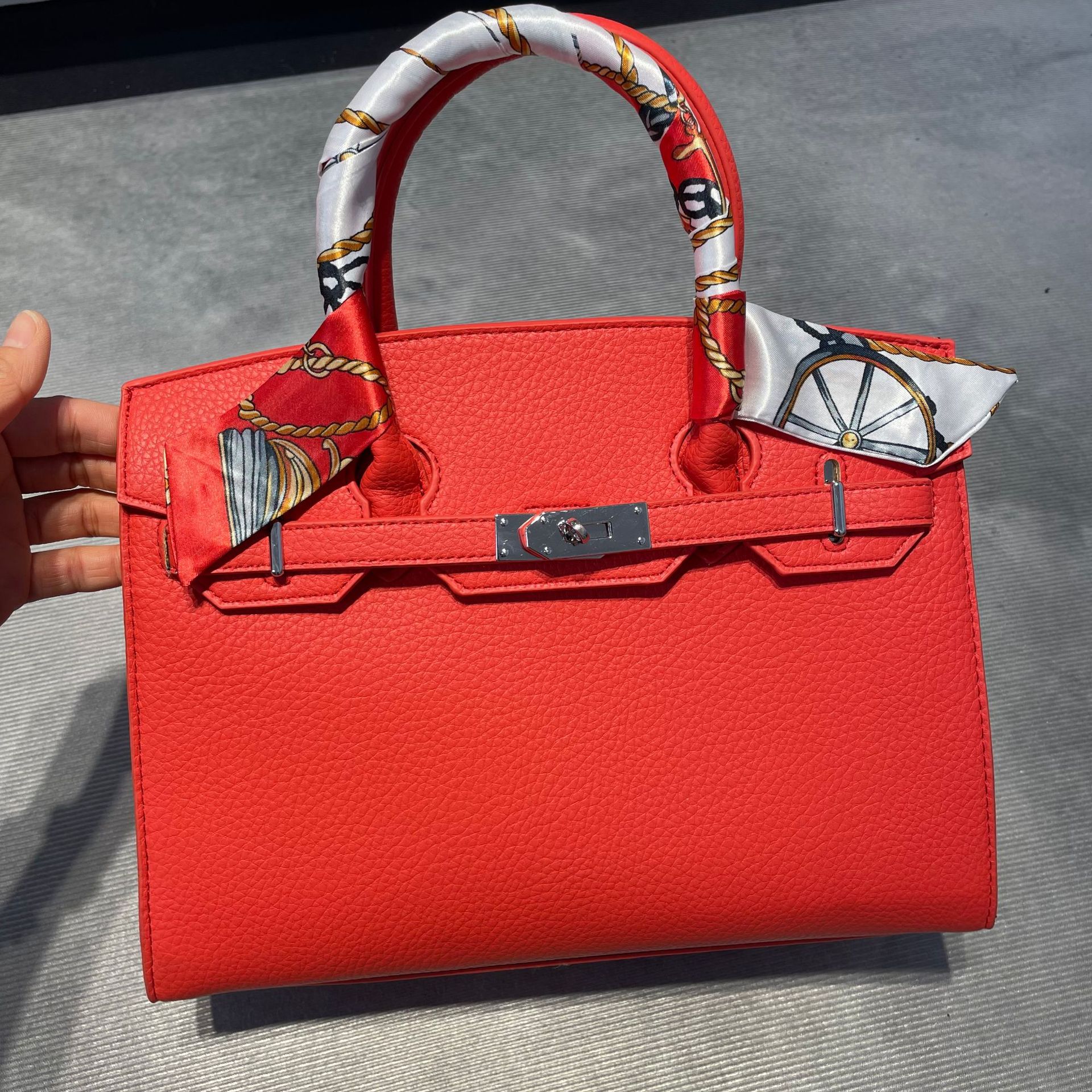 O1CN01I3ntPv1KRmtMeJtko !!2214478481161 0 cib