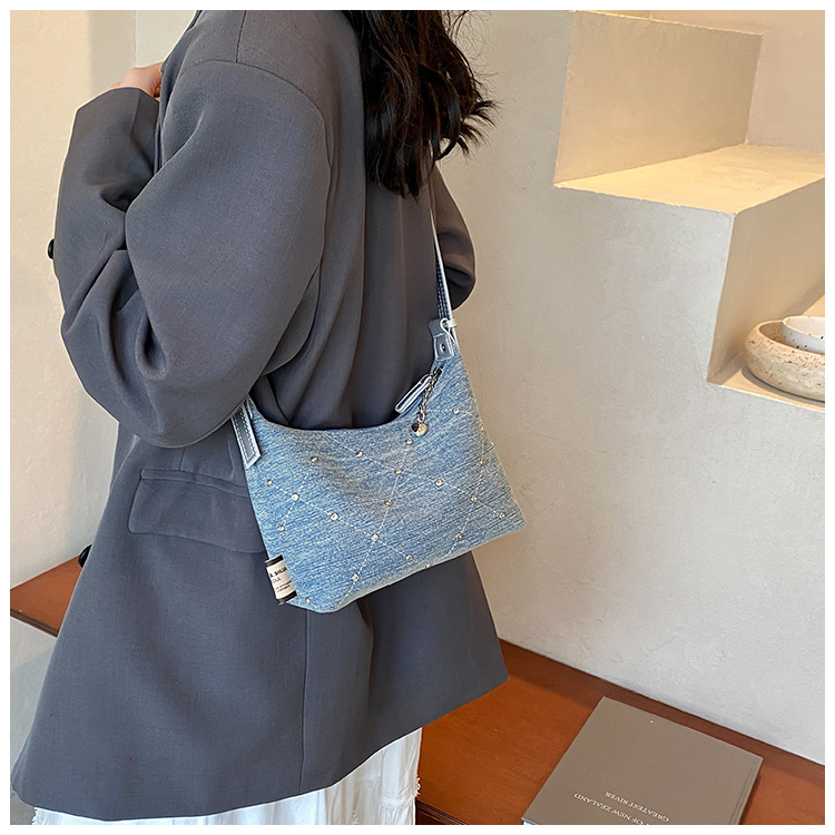 O1CN01I6LHtm1yV4GU0lwkl !!2212088006583 0 cib