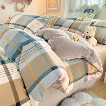 Version a Full Cotton Brushed Plus Version B High Weight Milk Velvet Four-Piece Set Thickeneded Warm Extra Large Quilt Cover Bed Sheetss and Fitted Bed Sheetss