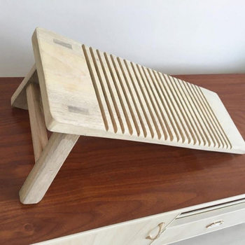 Washing board can be fixed thick solid wood washing board with feet large washing board with feet to sit and wash