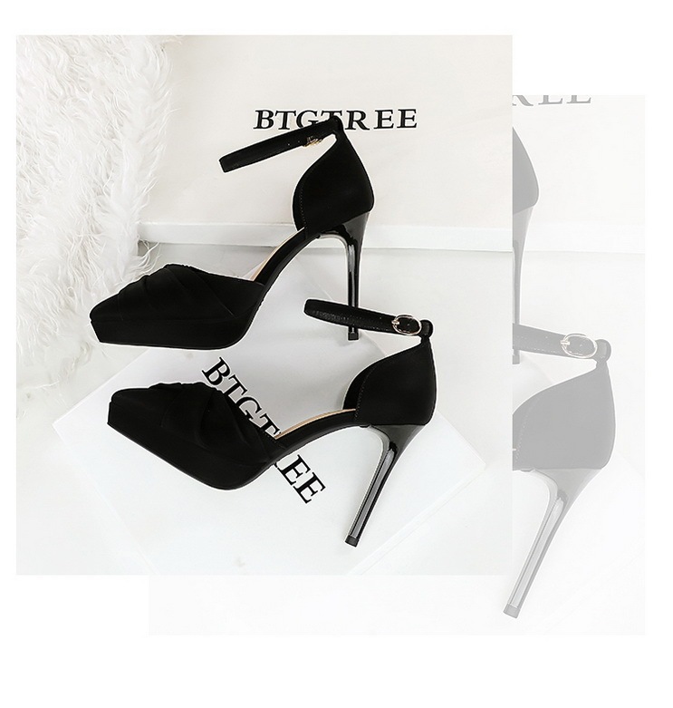 Sandal cao gót nữ mũi nhọn quai ngang đính nơ, đế xuồng 1.5cm, gót mảnh 10.5cm — Màu đen, Màu trắng be