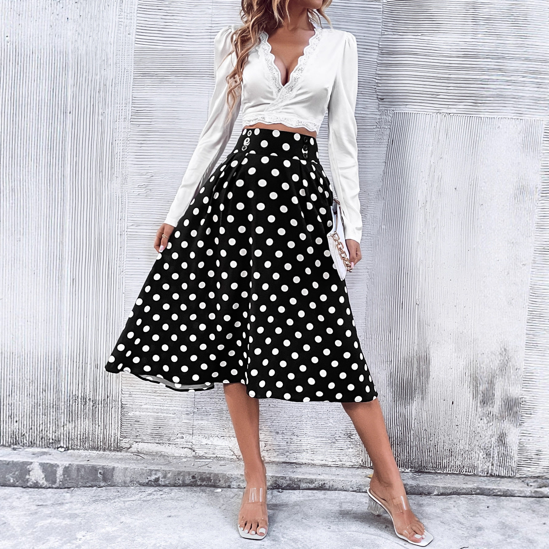 Elegant Long A Line Skirt for Women Ribbed Texture Slim Fit Sophisticated Style Perfect for Formal Occasions