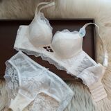 Нижнее белье, женская маленькая грудь, собранная, чтобы показать большую грудь, сексуальный бюстгальтер без стального кольца, регулируемый комплект из чистого белого бюстгальтера