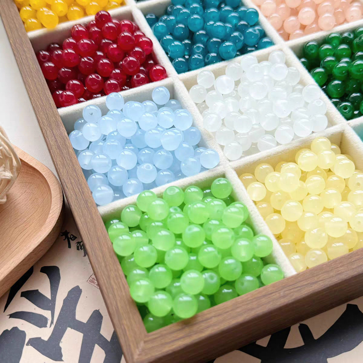 ลูกปัดแก้วคาลซิโดนี ขนาด 6–12 มม. ลูกปัดกลมเลียนแบบหยก สีทึบ ลูกปัดหลวม วัสดุทำสร้อยข้อมือและสร้อยคอแบบแฮนด์เมด DIY