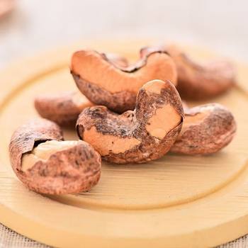 Seasonal New Goods Cashew Nuts with Skin New Goods Instant Purple Skin Cashew Nuts Dried Nuts Office Snacks New Year Gift Box Generation