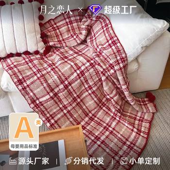 Class a Maternal and Infant New Year Red Checkered Half-Fluffy Blanket Atmosphere Ball Blanket Red Autumn and Winter Christmas Thickened Sofa Blanket