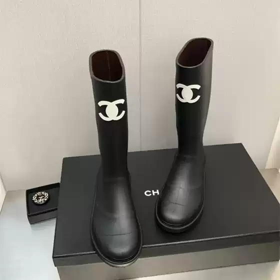 Fashionable Chanel-Style Knee-High Boots for Women, Mid-Length Riding Boots with Thick Soles, Black High-Tube Vintage-Style Rubber Rain Boots