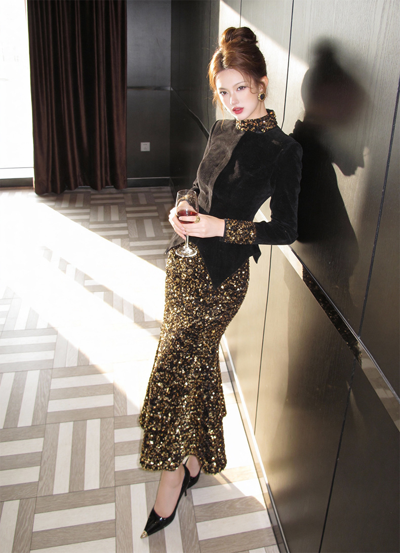 Đầm dạ hội nữ dáng ôm nhung phối sequin chiết eo — màu đen