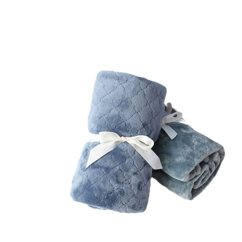 Blanket Flannel Blanket Small Winter Single Blanket Embroidered logo Office Lunch Break Air Conditioning Coral Fleece Nap Blanket