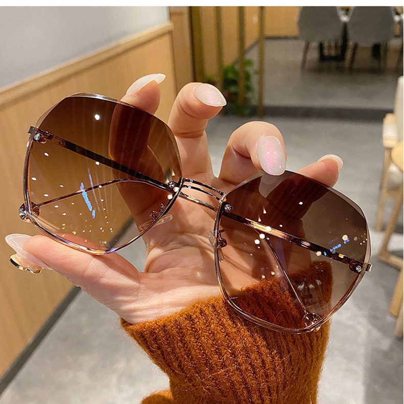 (Mới) Mã A3499 Giá 690K: Trang Sức Phụ Kiện Nữ Gutdsh Hàng Mùa Xuân Thu Đông Đồng Hồ Phụ Kiện Nữ Chất Liệu G02 Sản Phẩm Mới, (Miễn Phí Vận Chuyển Toàn Quốc).