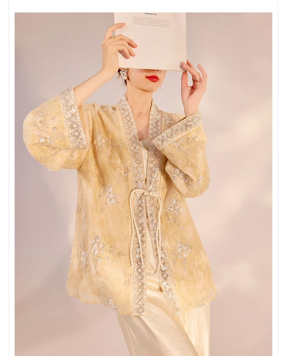 Áo khoác cardigan nữ thêu hoa cài cúc đính hạt cổ chữ V dài tay — Gạo Champagne (giao hàng trong 7 ngày)