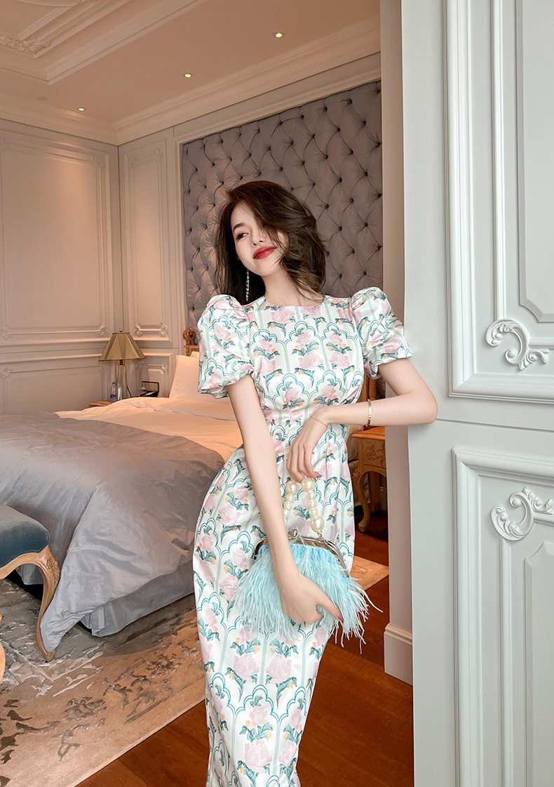 Đầm ôm body nữ cổ tròn tay bồng họa tiết hoa — [Xanh lá] chi tiết 4