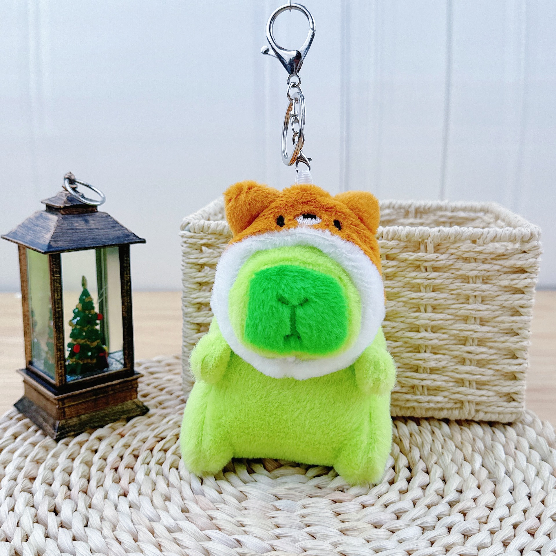 可爱卡皮巴拉公仔水豚鼠毛绒玩具玩偶钥匙扣书包挂件抓机娃娃批发