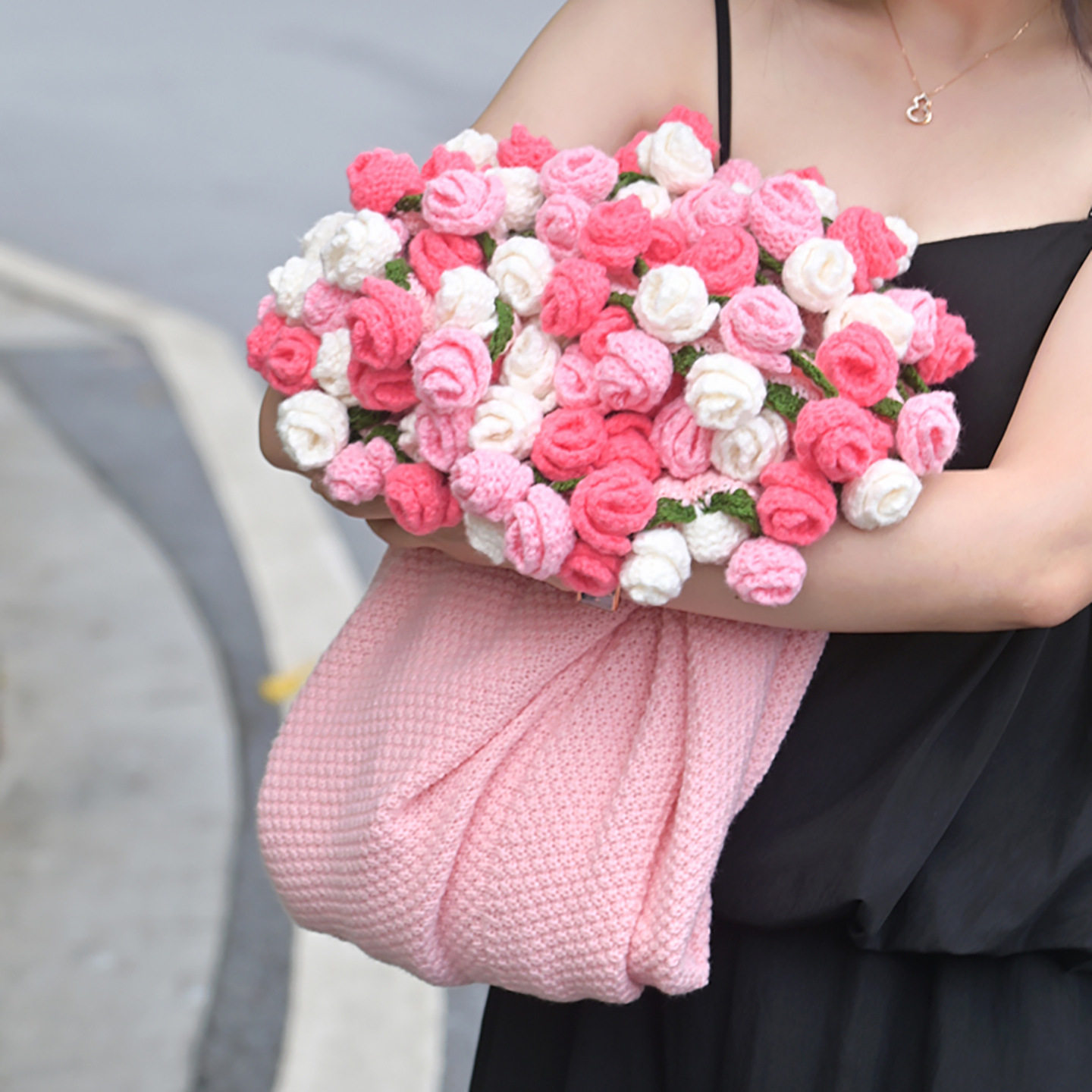 Finished Rose Bouquet Knitted Blanket Hand-Knitted Gift for Girls Sofa Nap Blanket Photo Props