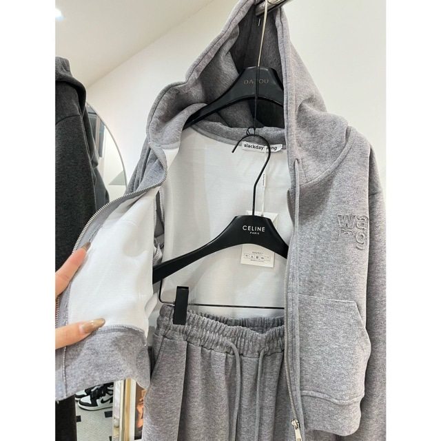 Shenzhen Nanyou Aw Soft Sweatshirt Sports Suit Women's Autumn and Winter Loose Korean Style Slim Wide-Leg Pants Two-Piece Trendy Set