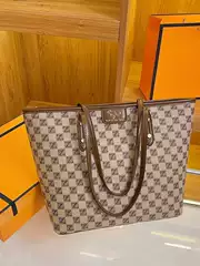 Cross-Border Tote Bag for Women, Large Capacity, 2026 New Vintage Floral Shoulder Bag, Korean Style Printed Commuter Underarm Bag
