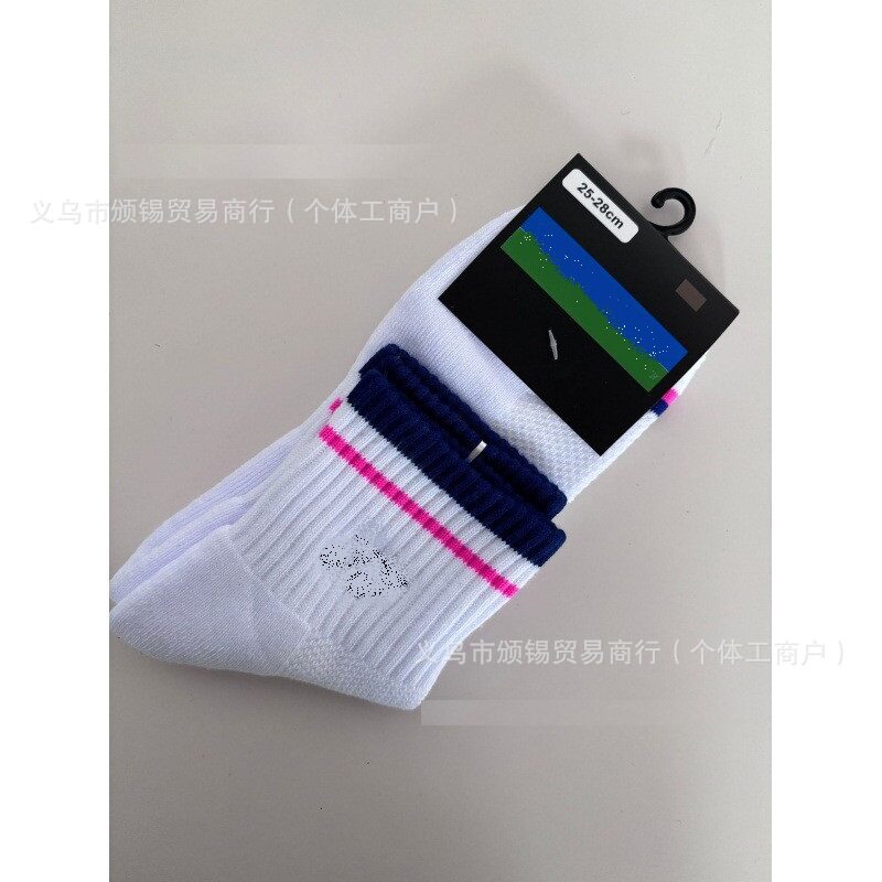 新品尤尼多克斯刺绣中筒毛巾底羽毛球袜子 户外运动棉袜 男女款