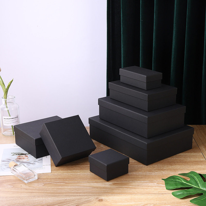 Wedding Gift Box, Christmas Gift Box, Black and Red Rectangular Large Kraft Paper Box, Lid and Base Packaging Box