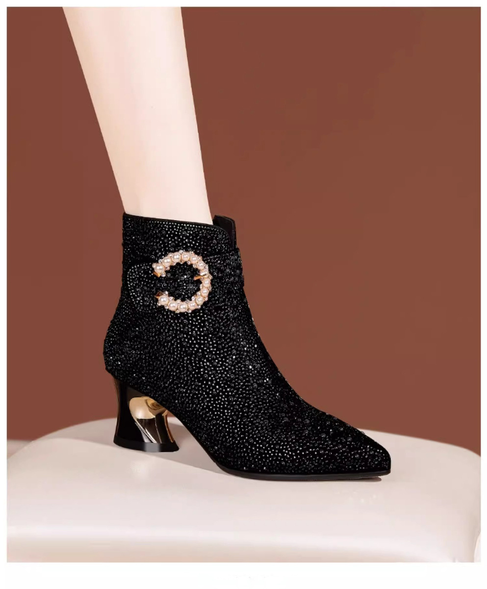 Boot nữ cổ thấp mũi nhọn gót thô đính pha lê phối khóa kéo bên — Màu đen, Màu vàng