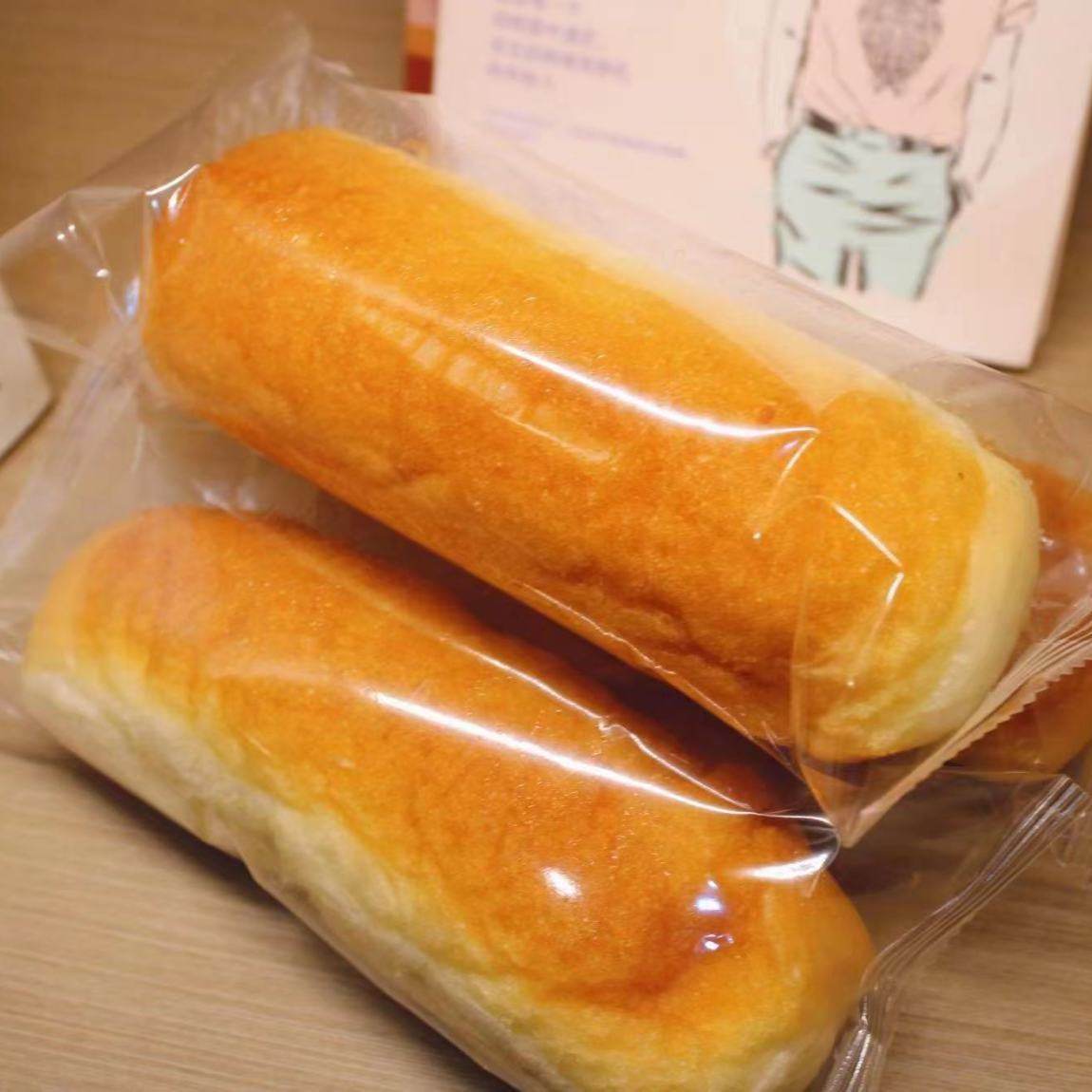 Internet-Famous Coconut Bread with Rich Milky Flavor, Suitable for Breakfast, Late-Night Snacks, Casual Snacks, Quick Meals, Meal Replacements, Pastries, Cross-Border E-Commerce