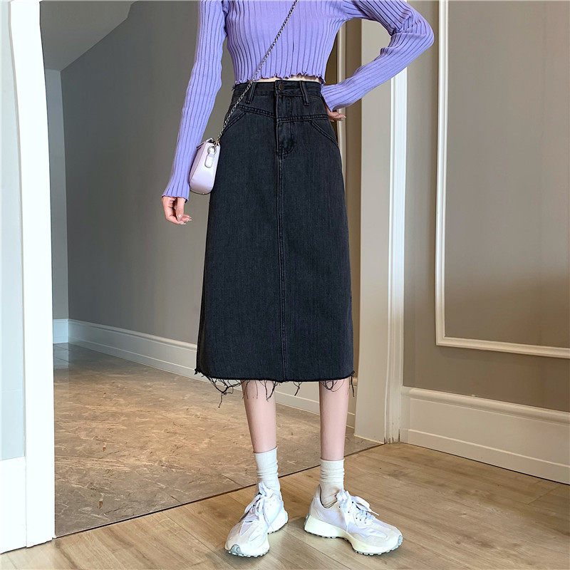 High Waisted A Line Denim Skirt Flattering Fit Split Hem Fringe Detail Casual Summer Style Wholesale Available