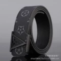 V black flower gun buckle