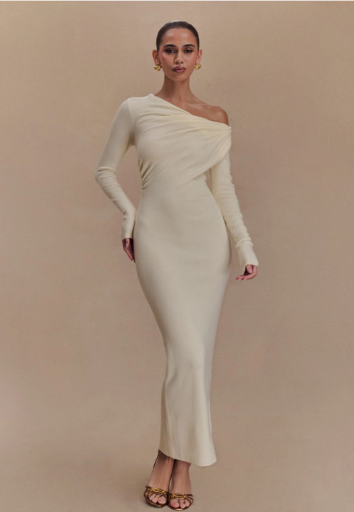 Elegant Womens Maxi Dress Trendy Design Comfortable Fit Versatile Style Perfect for Casual or Formal Occasions