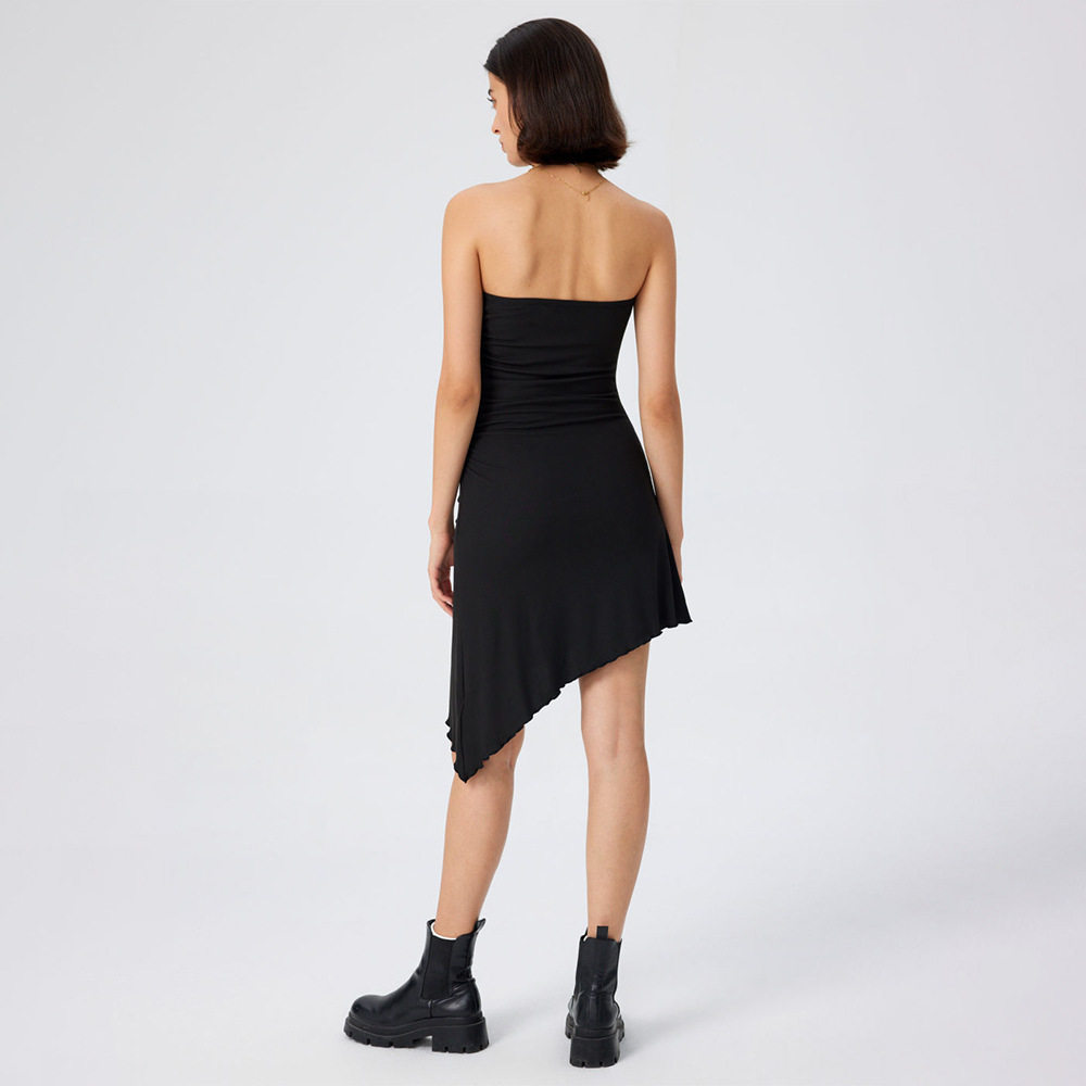 Knitted Strapless Dress Irregular Hem Trendy Design Comfortable Fabric Perfect for Parties and Casual Outings