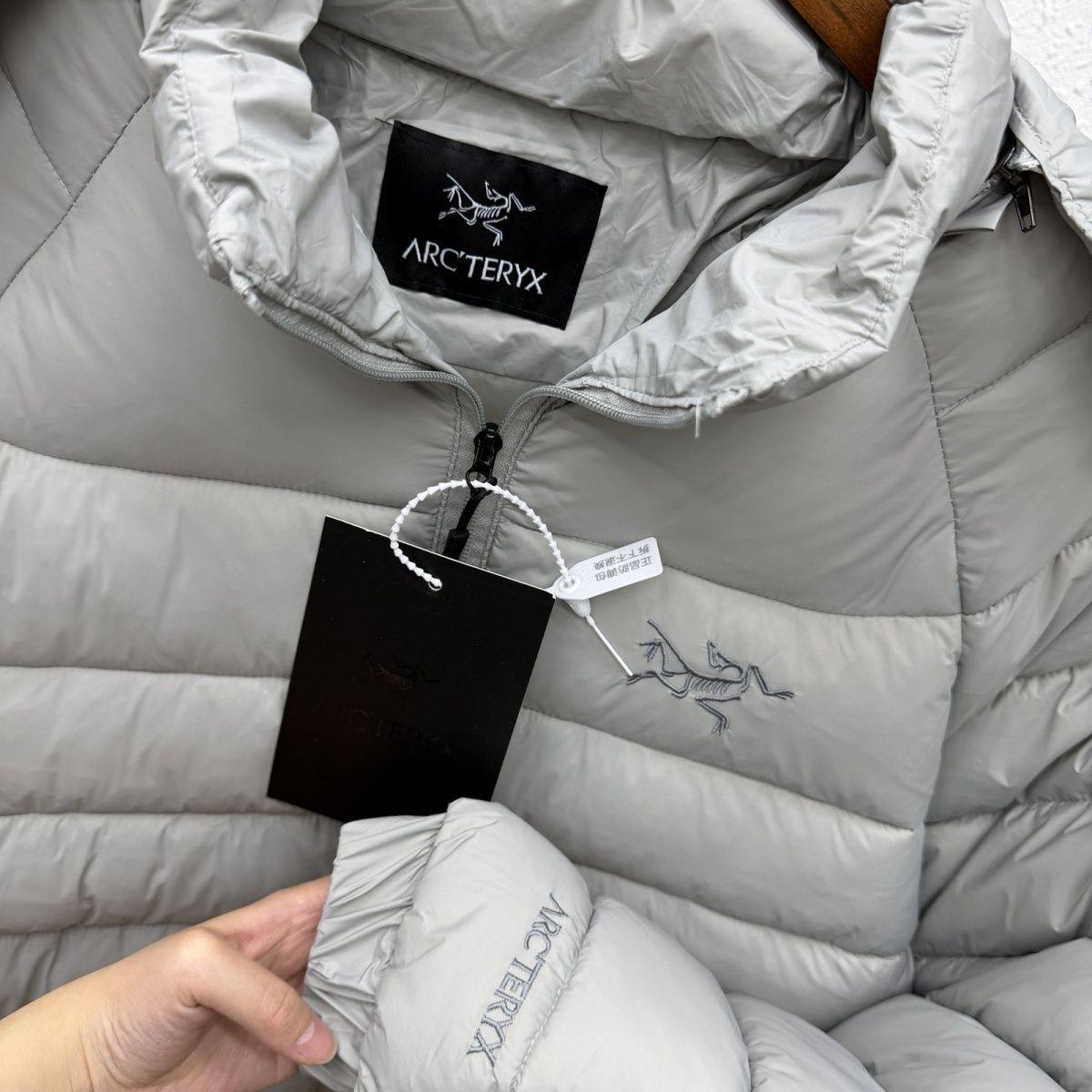 Niaojia 2025 New Style Ribbed Windproof Lightweight Warm Men's and Women's Outdoor Winter Hooded Trendy Men's Clothing