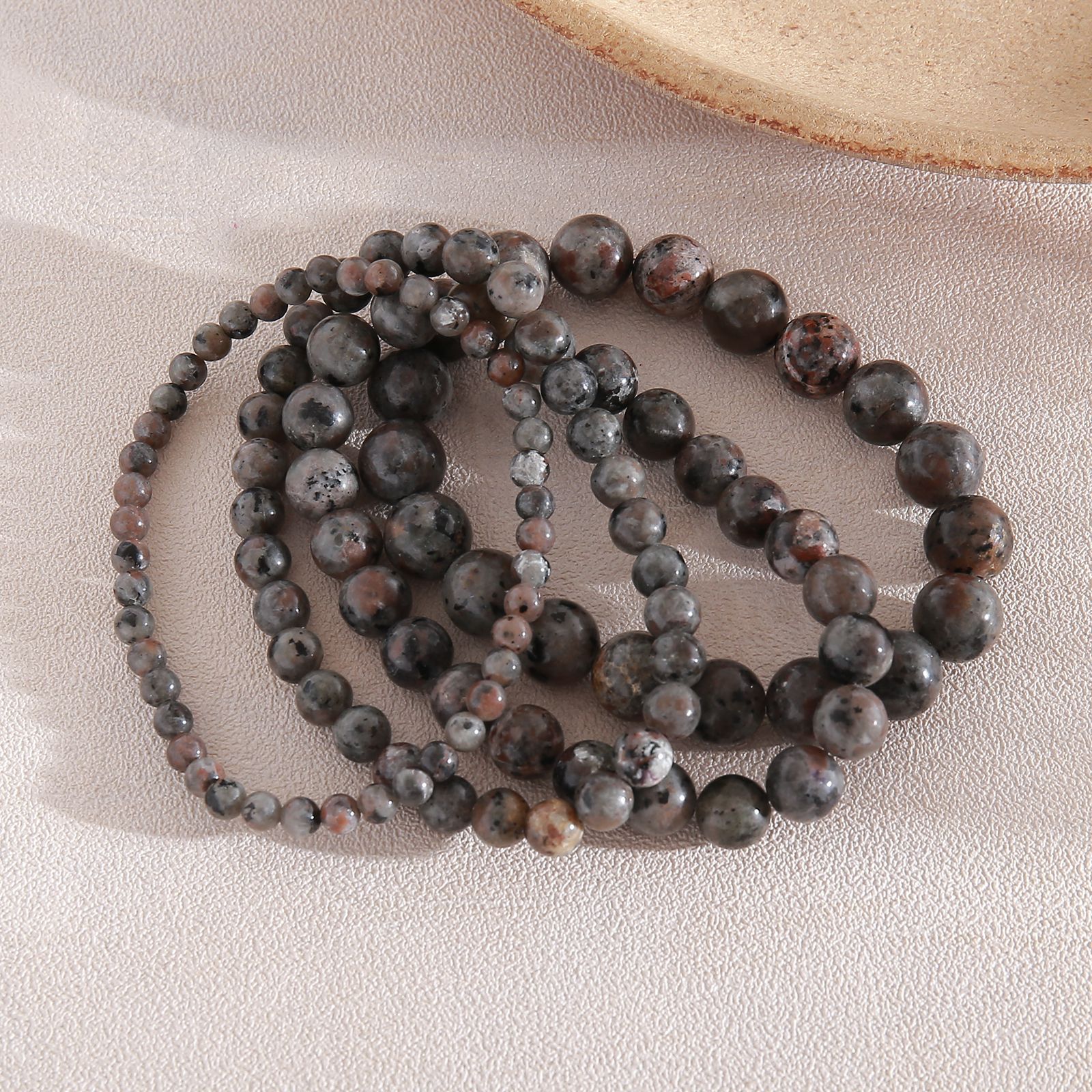 Cross-border 8mm Natural Flame Stone Bracelet Men's Stretch Bracelet Batch Trend Aggressive Round Bead Bracelet