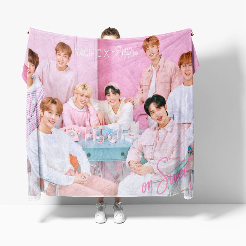Stray Boys Stray Kids Flannel Blanket Four Seasons Blanket Home Office Air-conditioning Blanket Cross-border Customization