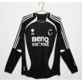 Long sleeve # 2006/07 huang m second guest