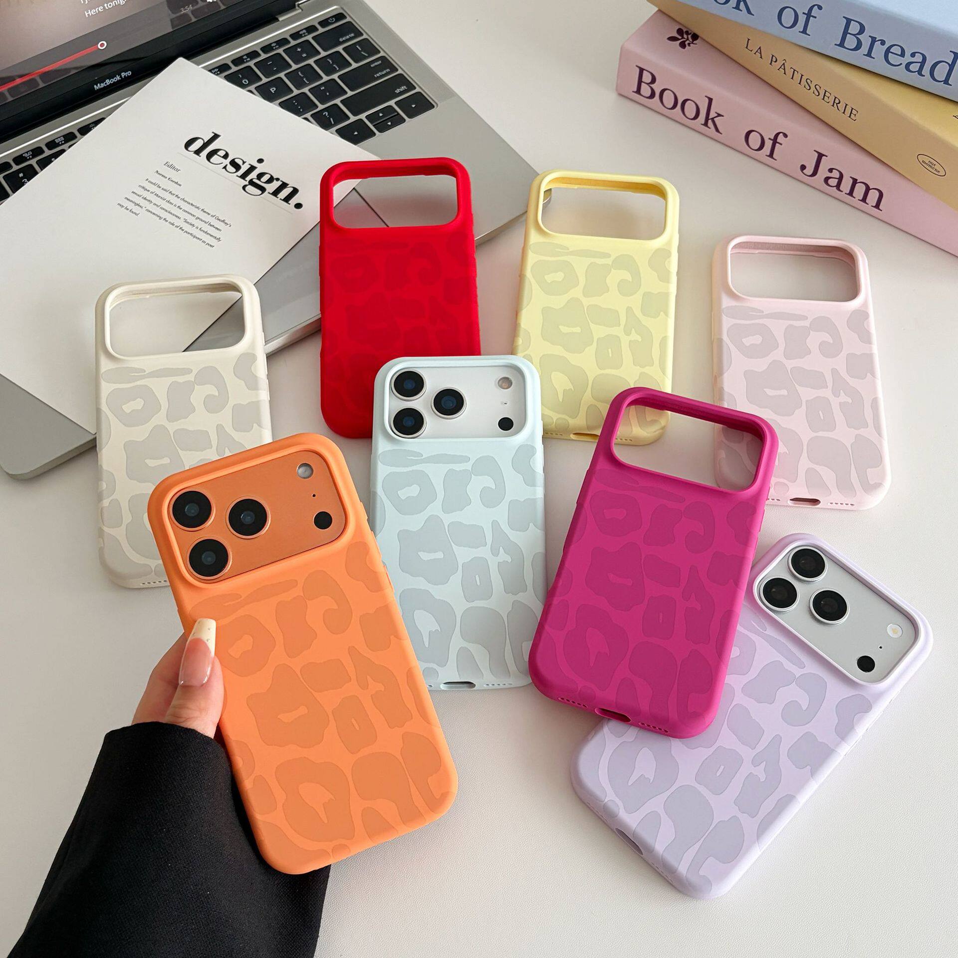 17 เคสโทรศัพท์ซิลิโคนเหลว พิมพ์ลายเสือดาว สำหรับ iPhone 18 Pro Max เคสโทรศัพท์ 16 ป้องกันการตก 15 ป้องกัน 14 ปกป้อง 13/12/11