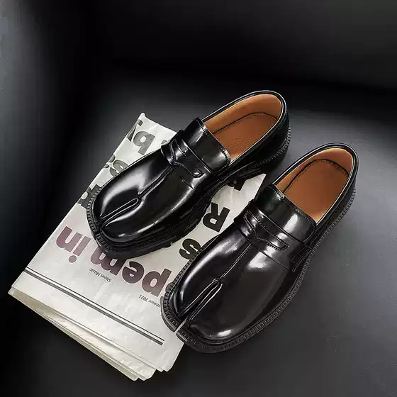 Original Niche High-Bottom Horseshoe Design Loafers for Men Korean Style British Style Trbottomy Versatile Thick-Soled Casual Leather Shoes