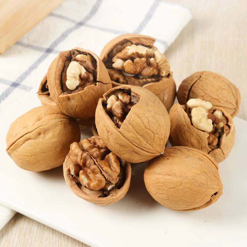 Roasted Walnuts in Stock, New Arrivals from Xinjiang, Thin-Skinned Paper-Skinned Walnuts, Specialty Snacks, Original Flavor, Dried
