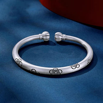 Tiktok live white copper silver-plated pumpkin head bracelet female vintage plum blossom open Imperial Concubine bracelet Chinese jewelry