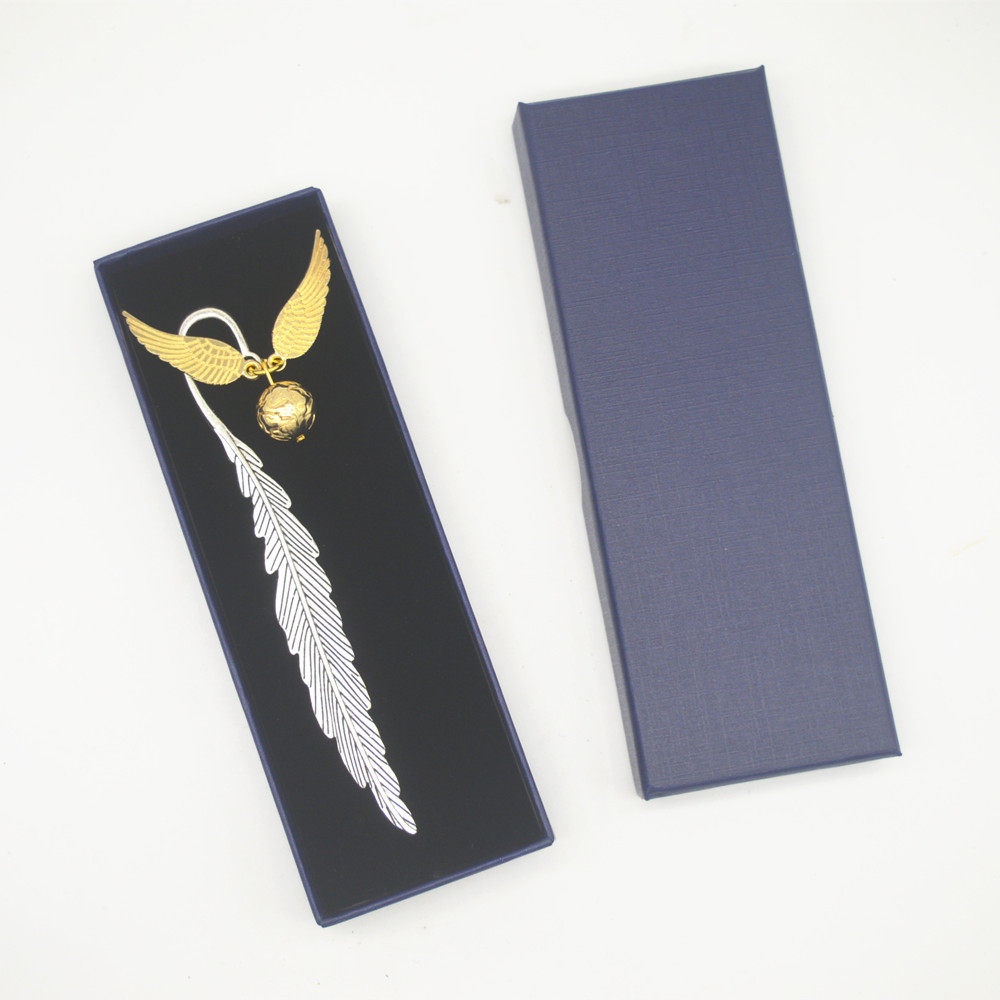 In Stock: Round Bookmark, Gold Wing Pattern Bookmark, Leaf Vein, Feather, Metal, Wing Bookmark