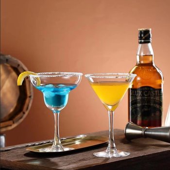 Bar creative cocktail Cup personality Internet celebrity Martini Cup goblet champagne glass Weston Goblet