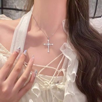 Starburst Cross Necklace Female Trendy Cool Sexy Accessible Luxury Niche High-End Cold Style Texture Zircon Flash Diamond Clavicle Chain