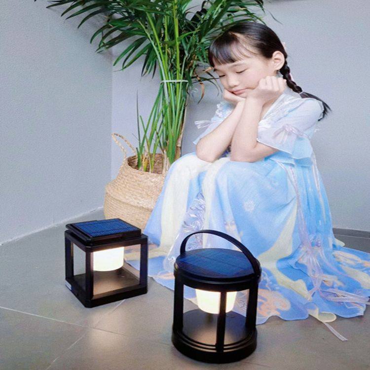 Outdoor Camping Lamp, Fishing Picnic Table, Solar Charging Portable Lamp, Courtyard Hanging Waterproof Lantern, Strong Light