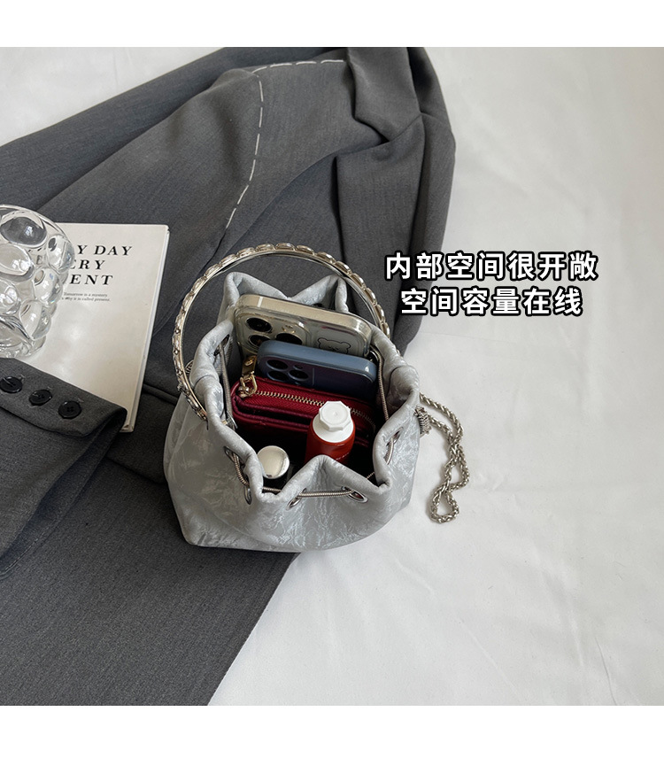 O1CN01JATBG01yV4Gk1gMuN !!2212088006583 0 cib